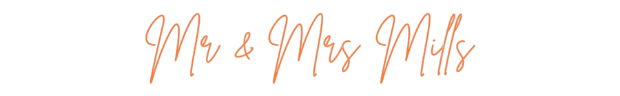 Custom Neon: Mr & Mrs Mills