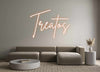 Custom Neon: Treatos
