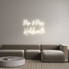 Custom Neon: Mr & Mrs 
Ho...